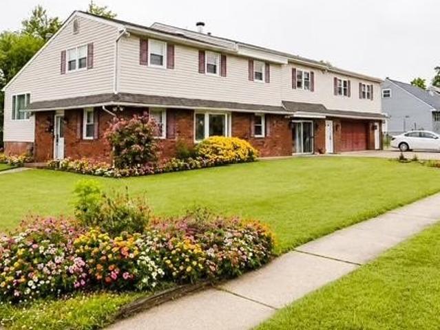 House for sale in Turnersville, New Jersey