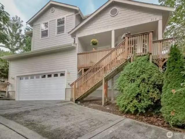 House for rent in Renton