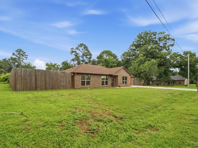 House for sale in Collinsville, Texas