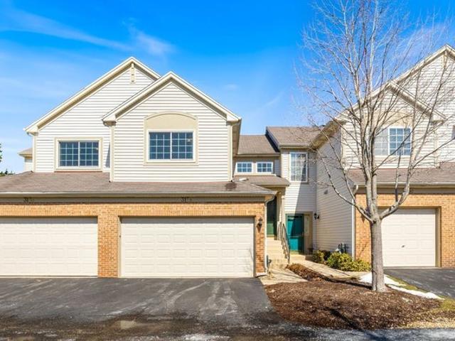 Condo for sale in South Elgin, Illinois
