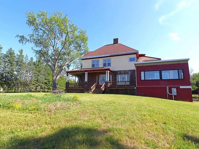 House for sale in Ashland, Ashland County