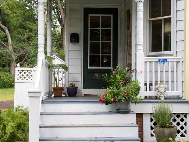 Townhouse for sale in Swarthmore, Delaware County
