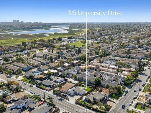 House for sale in Costa Mesa, California