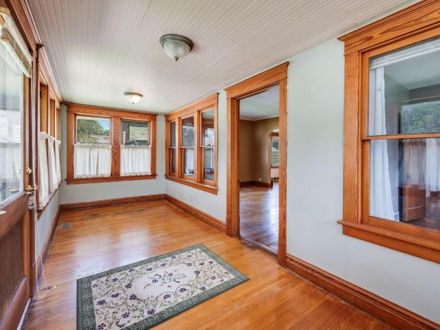 House for sale in Blue Earth, Minnesota