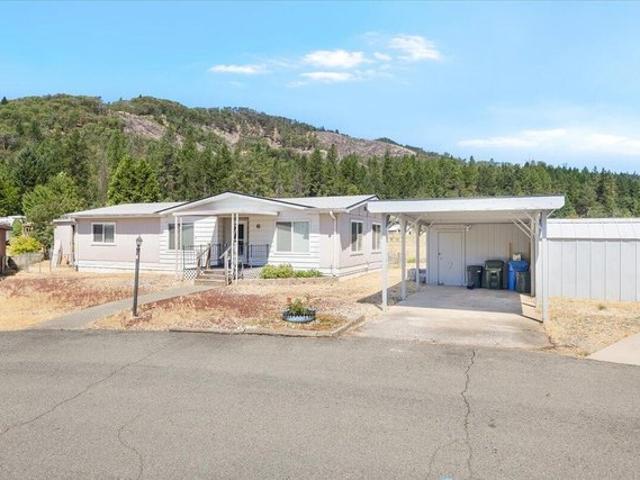 House for sale in Oregonia