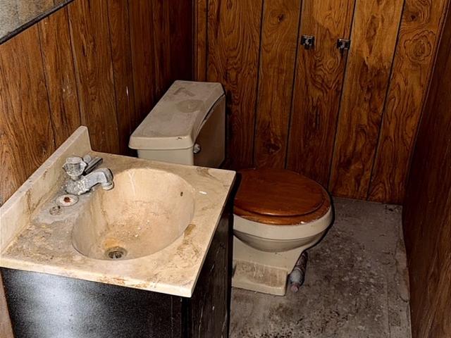 Commercial for sale in Pontiac, Illinois