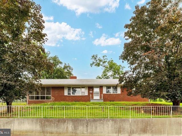 House for sale in Virginia
