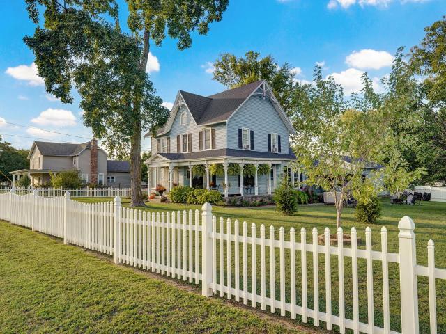 House for sale in Marionville, Missouri