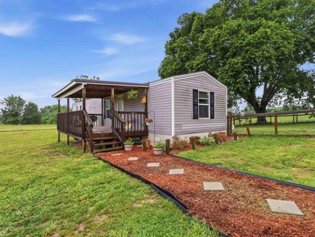 House for sale in Nancy, Kentucky