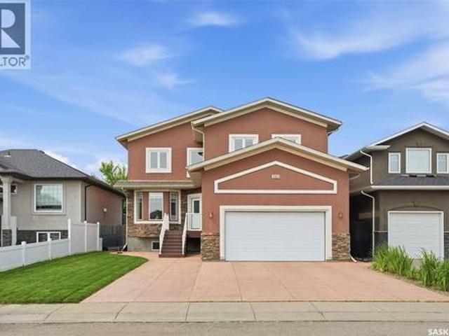 House for sale in Saskatoon, Saskatchewan