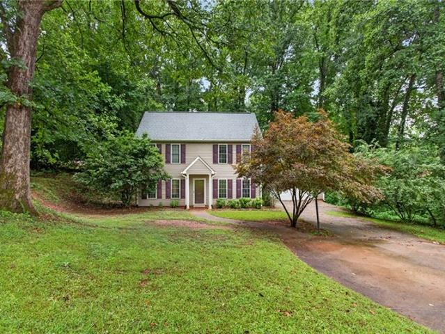 House for sale in Pendleton, South Carolina
