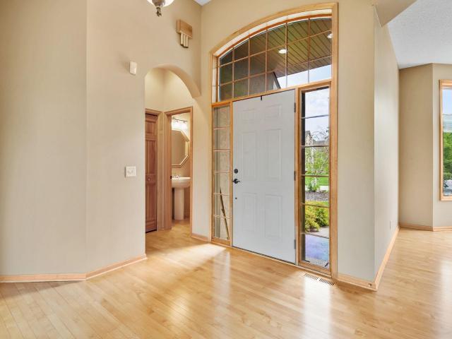 House for sale in Long Lake