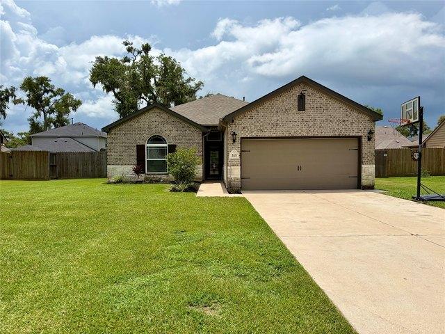 House for sale in West Columbia, Texas