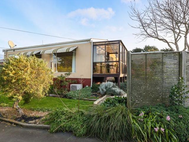 House for rent in The Cove, Dunedin
