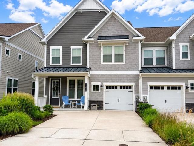 Townhouse for sale in Delaware