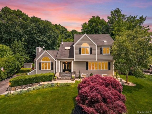 House for sale in Cortlandt Manor, New York