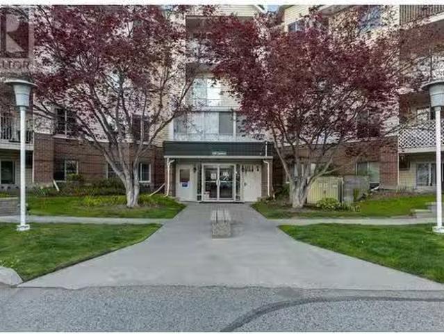 Condo for sale in Winfield, British Columbia