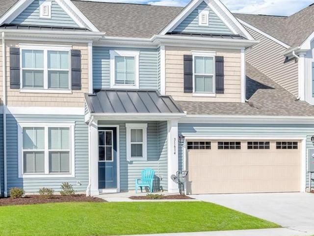 Townhouse for sale in Delaware