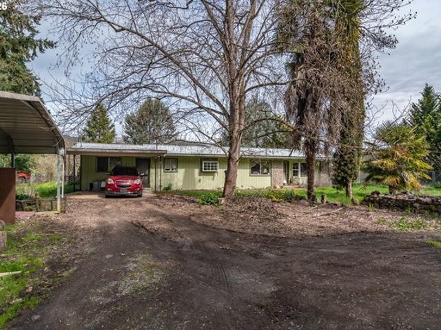 House for sale in Oregonia