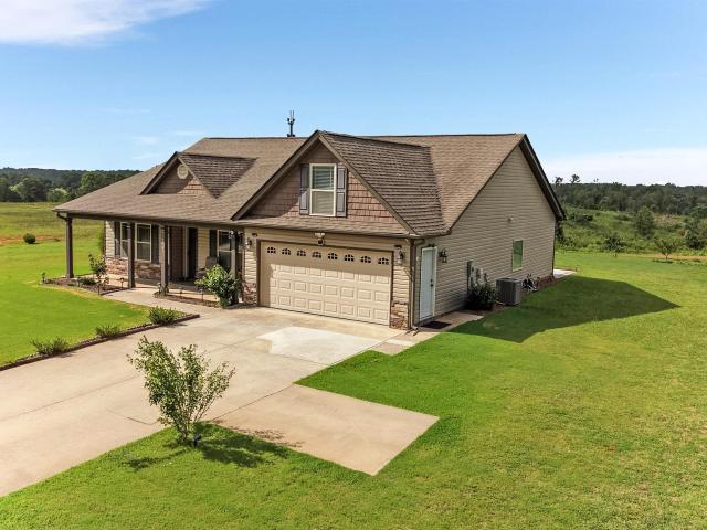 House for sale in Inman, South Carolina