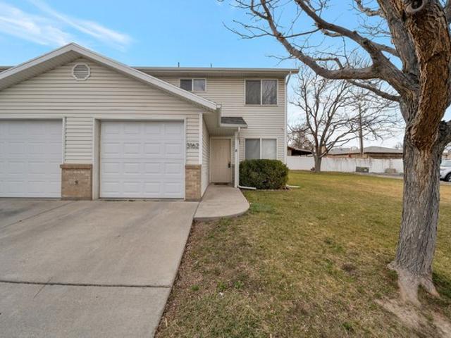 Townhouse for sale in Magna, Utah