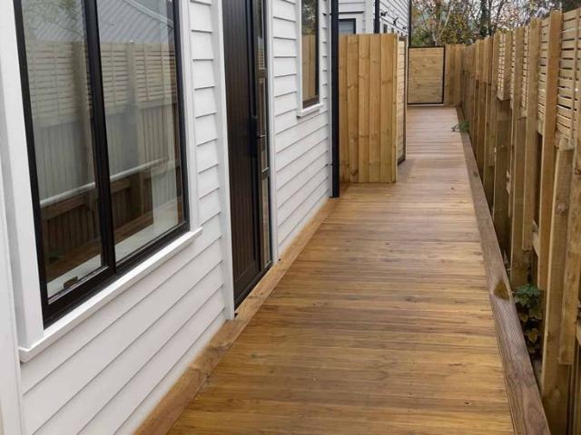 Townhouse for rent in Heathcote, Canterbury