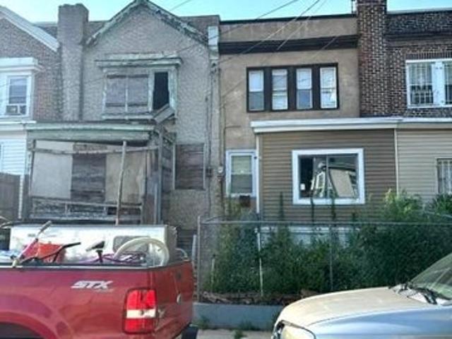 Townhouse for sale in Rosedale, Camden
