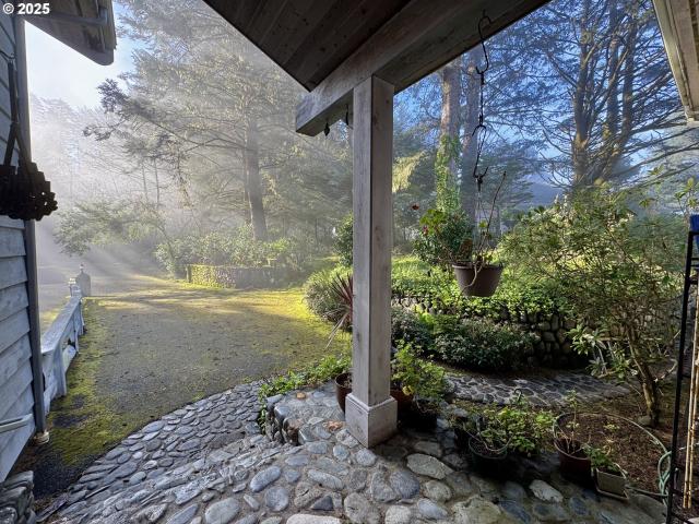 House for sale in Gold Beach House for sale in Gold Beach