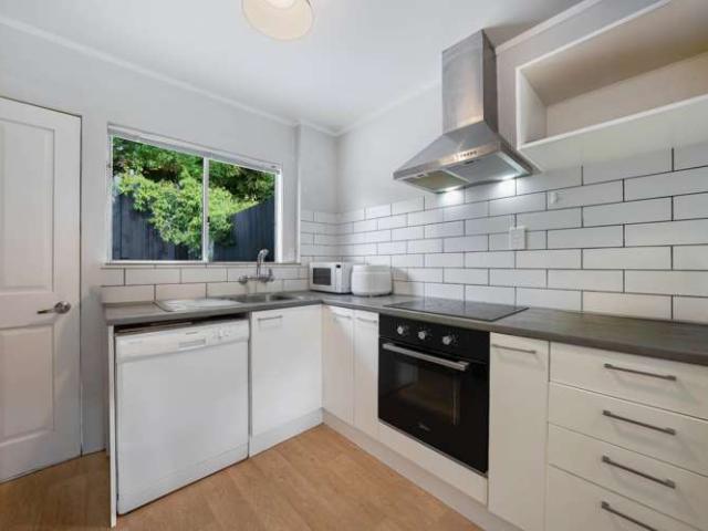 House for sale in Wairau Valley