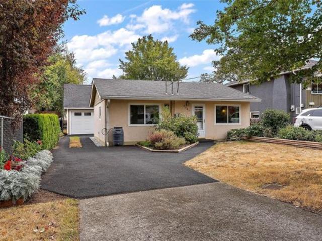 House for sale in Burnside, Victoria