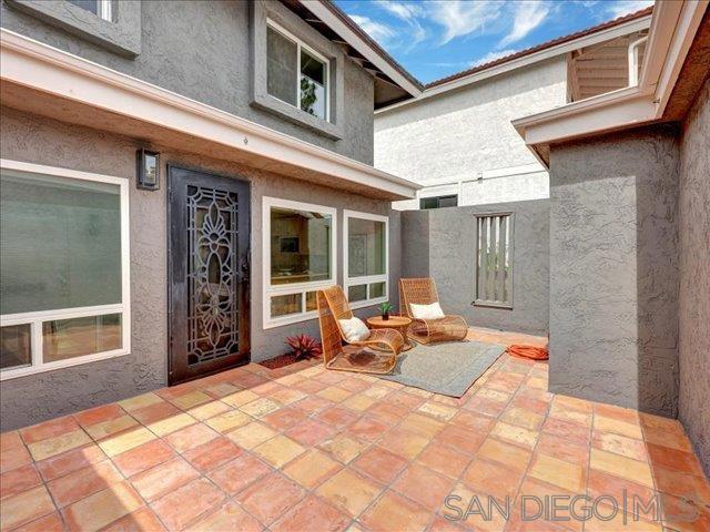 Townhouse for sale in Cardiff, California
