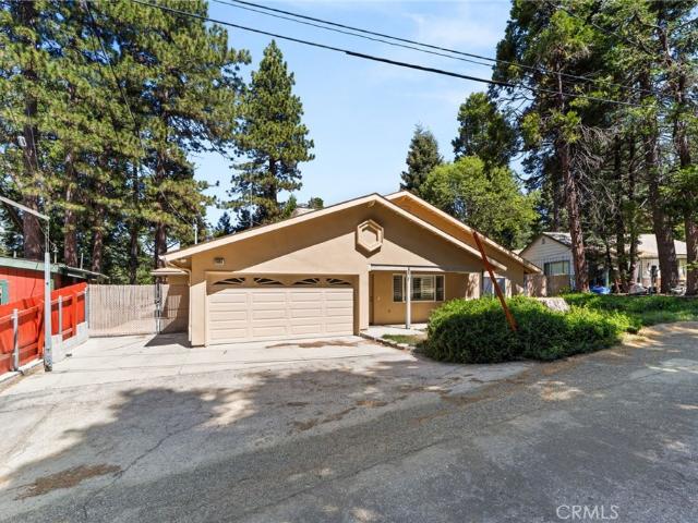 House for sale in Green Valley Lake, California