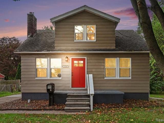 House for sale in Wasmund Farms, Warren