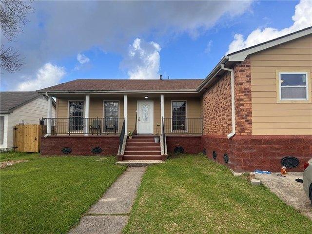 House for sale in Harvey, Louisiana