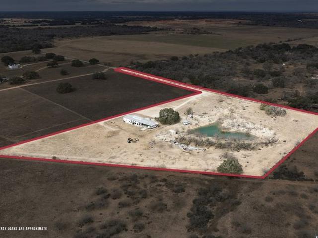 House for sale in Poteet, Texas