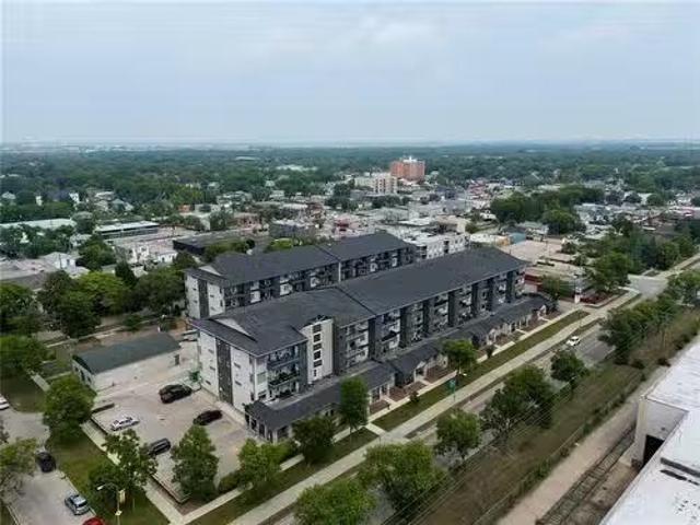 Condo for sale in East St. Paul, Manitoba