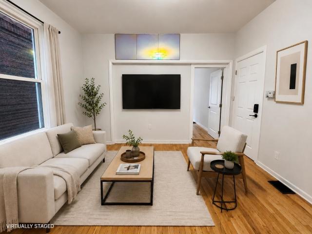 Townhouse for rent in Union City, Hudson County