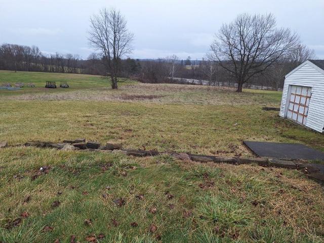 House for sale in Farmington, Pennsylvania