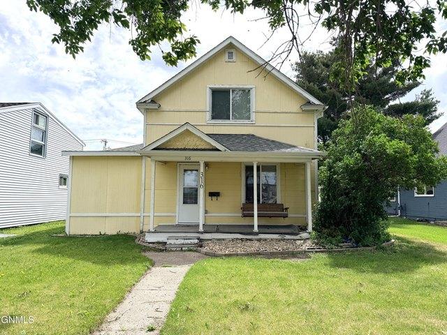 House for sale in Jamestown, North Dakota