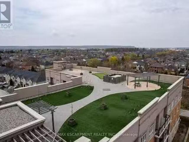 Condo for sale in Burlington, Ontario