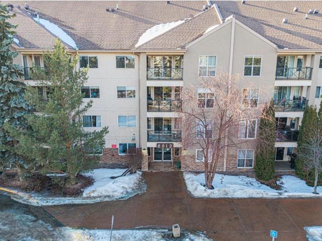 Apartment for sale in Wedgewood, Alberta