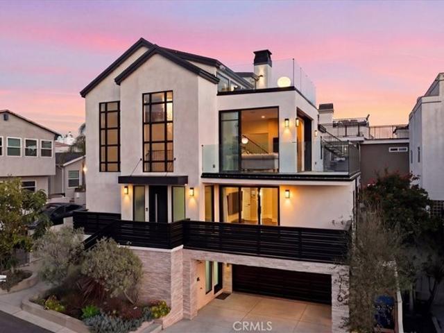House for sale in Hermosa Beach, California