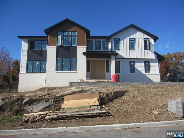 Property for sale in Englewood Cliffs, New Jersey