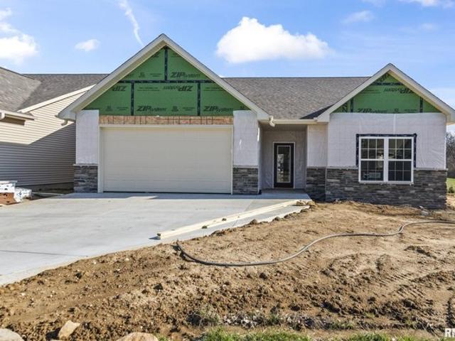 House for sale in Chatham, Illinois