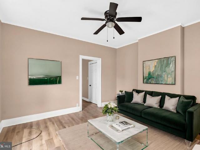 Townhouse for sale in Elmer, New Jersey
