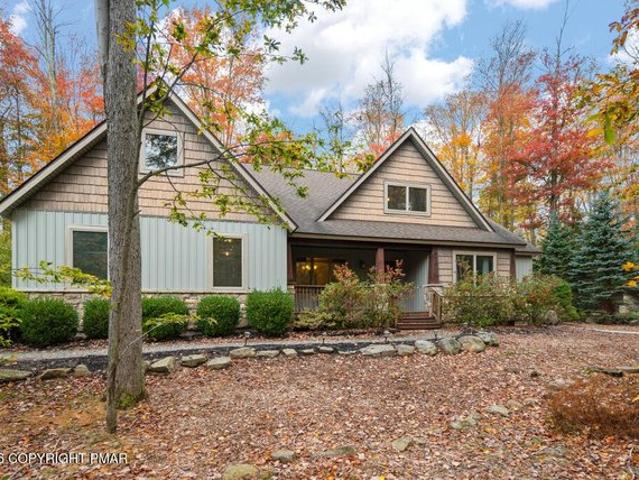 House for sale in Pocono Pines, Tobyhanna Township