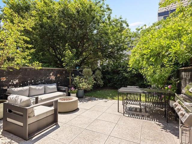 Condo for sale in Arverne, New York