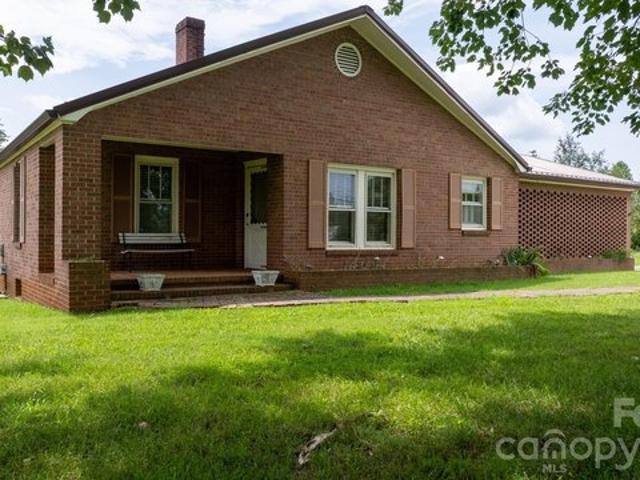 House for sale in Morganton, Burke County