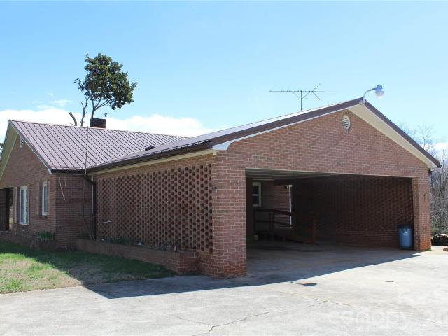 House for sale in Morganton, North Carolina