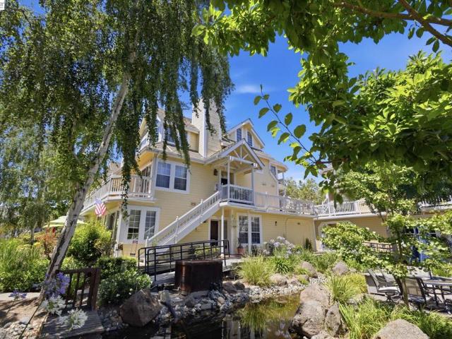 Condo for sale in Solano, California